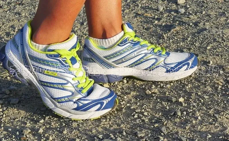 李宁2025夏季新品：男士运动鞋的未来趋势